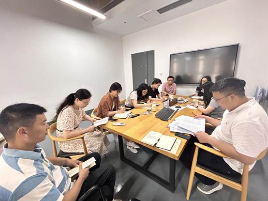 国资财务处党支部开展中央八项规定精神学习教育第三次专题学习